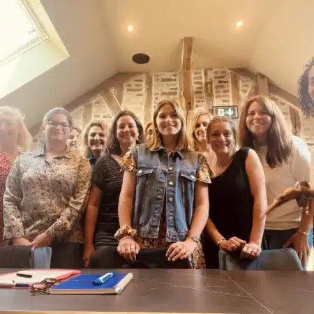 L'équipe de CERP Rouen Formation lors de la formation aux réseaux sociaux présentée par l'agence Redwood.