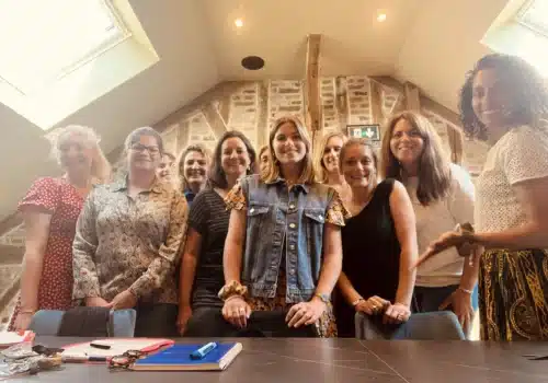 L'équipe de CERP Rouen Formation lors de la formation aux réseaux sociaux présentée par l'agence Redwood.